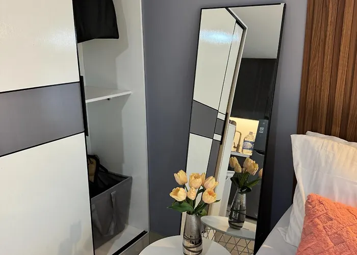 5min Poblacion Full Kitchen 500mbps Wi-fi Gym - Apartamento Manila