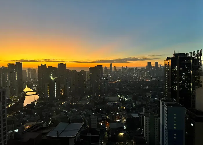 Apartamento 5min Poblacion Full Kitchen 500mbps Wi-fi Gym - Manila