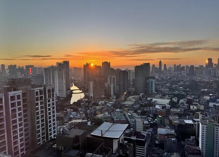 5min Poblacion Full Kitchen 500mbps Wi-fi Gym -
